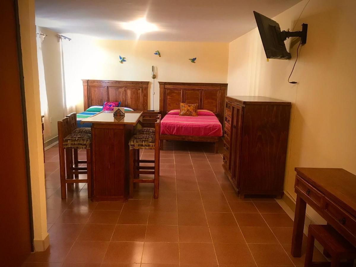 Departamentos Suites Centro Guanajuato Esterno foto